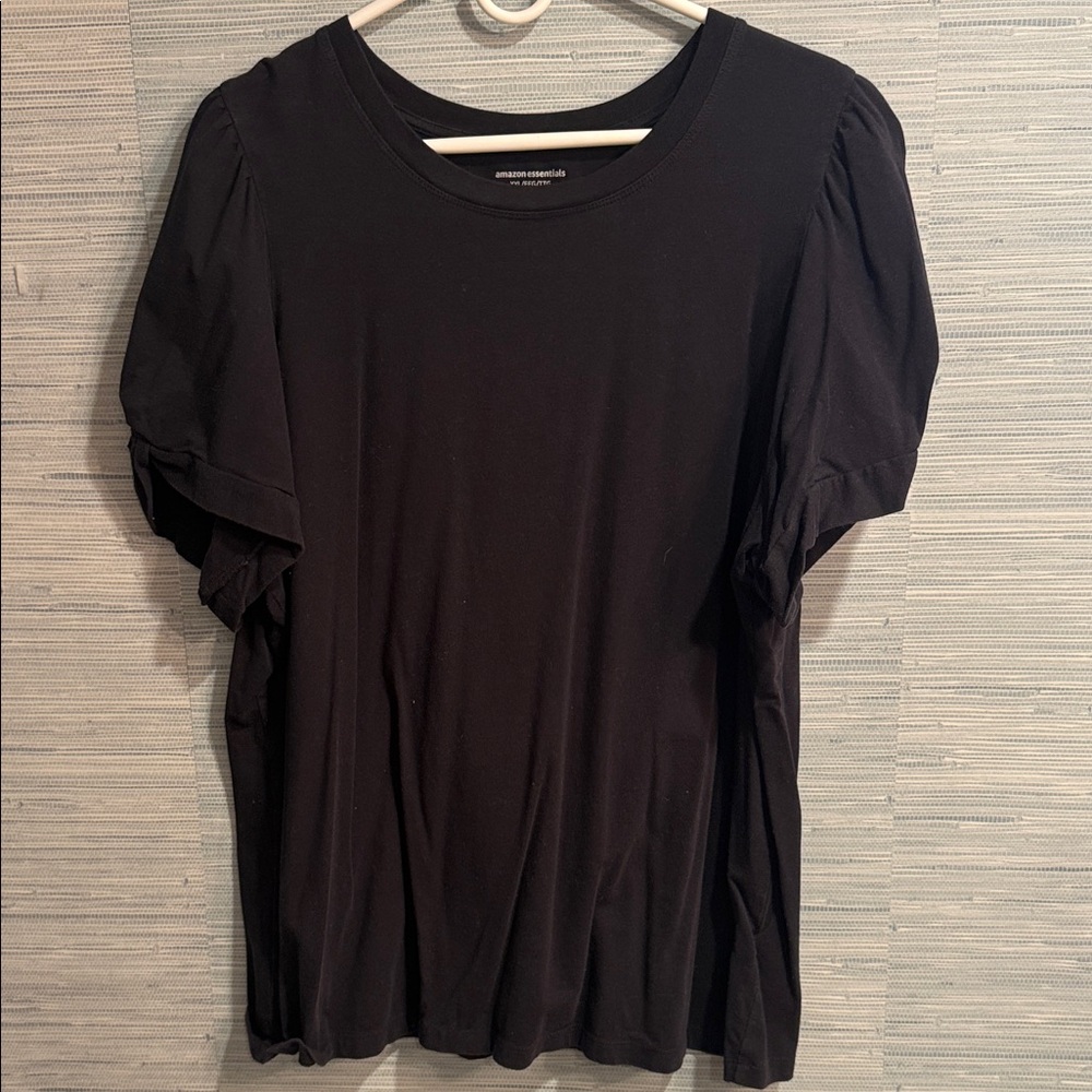 Amazon Essentials Black Short Sleeve Women's Top